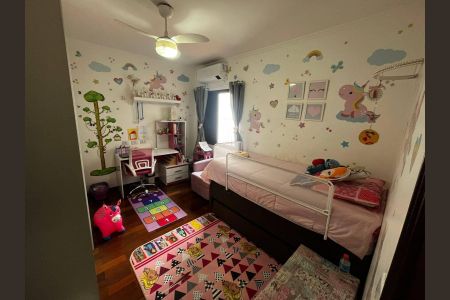 Casa à venda com 3 quartos, 227m² em Olímpico, São Caetano do Sul