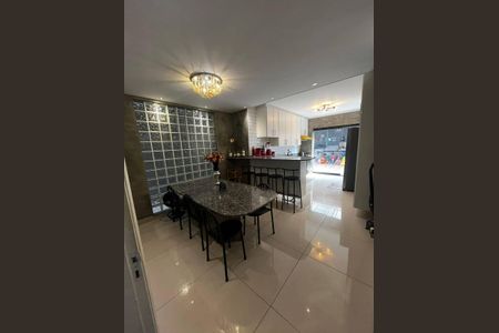 Casa à venda com 3 quartos, 227m² em Olímpico, São Caetano do Sul
