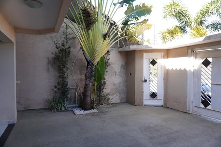 Garagem de casa para alugar com 3 quartos, 225m² em Jardim Paulistano, Americana