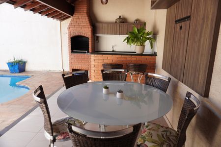 Casa para alugar com 225m², 3 quartos e 4 vagasÁrea gourmet