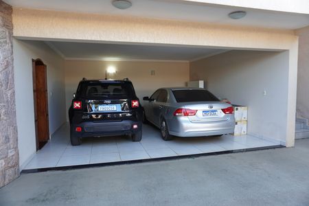 Casa para alugar com 225m², 3 quartos e 4 vagasGaragem
