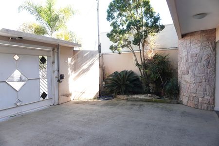 Garagem de casa para alugar com 3 quartos, 225m² em Jardim Paulistano, Americana