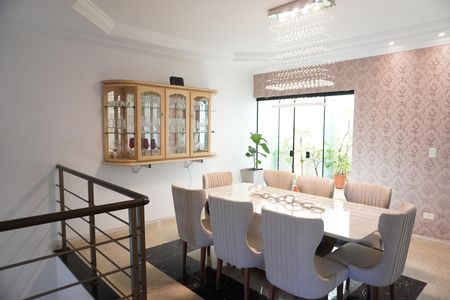 Casa para alugar com 3 quartos, 225m² em Jardim Paulistano, Americana