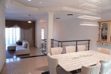 Casa para alugar com 225m², 3 quartos e 4 vagasSala de Jantar