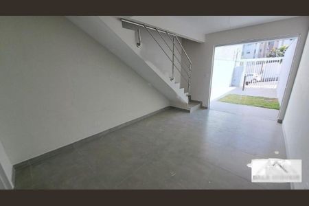 Casa à venda com 2 quartos, 55m² em Planalto, Belo Horizonte