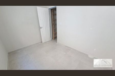 Casa à venda com 2 quartos, 55m² em Planalto, Belo Horizonte