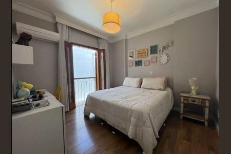 Casa à venda com 422m², 3 quartos e 4 vagas