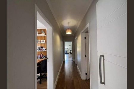 Casa à venda com 422m², 3 quartos e 4 vagas