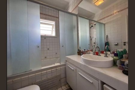 Casa à venda com 422m², 3 quartos e 4 vagas