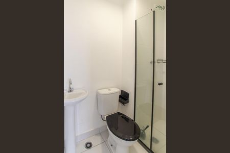 Banheiro de apartamento para alugar com 2 quartos, 33m² em Vila Maria, São Paulo