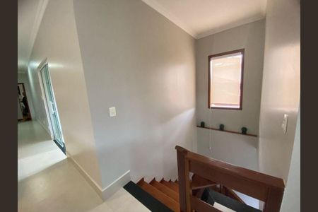 Casa à venda com 192m², 3 quartos e 4 vagas