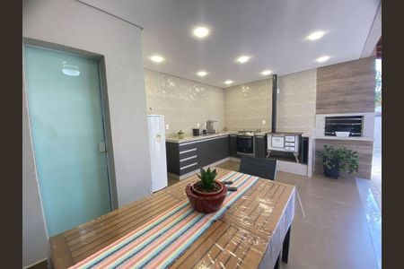 Casa à venda com 3 quartos, 192m² em Condominio Residencial Terras do Oriente, Valinhos