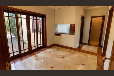 Casa à venda com 4 quartos, 822m² em Vila Faustina II, Valinhos
