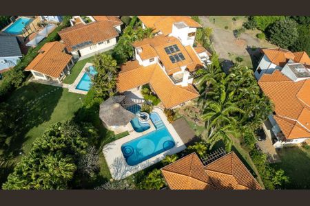 Casa à venda com 822m², 4 quartos e 6 vagas