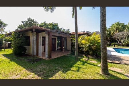 Casa à venda com 822m², 4 quartos e 6 vagas