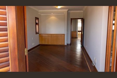 Casa à venda com 4 quartos, 822m² em Vila Faustina II, Valinhos