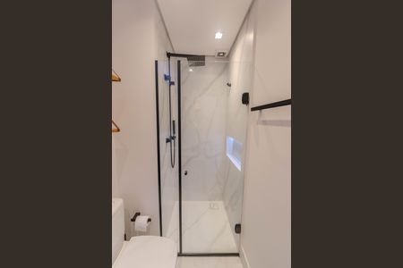 Banheiro de apartamento para alugar com 2 quartos, 45m² em Bela Vista, São Paulo