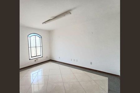 Casa à venda com 4 quartos, 404m² em Jardim Santo Antonio, Valinhos