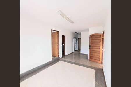 Casa à venda com 404m², 4 quartos e 6 vagas