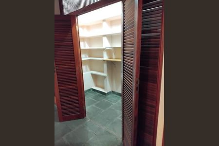 Casa à venda com 432m², 5 quartos e 4 vagas