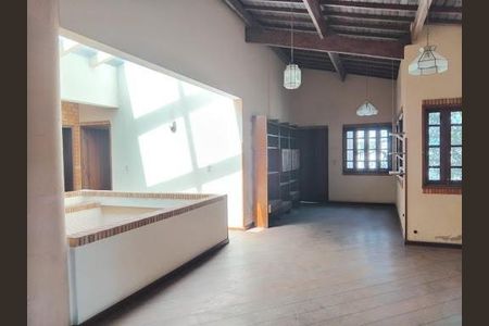 Casa à venda com 432m², 5 quartos e 4 vagas