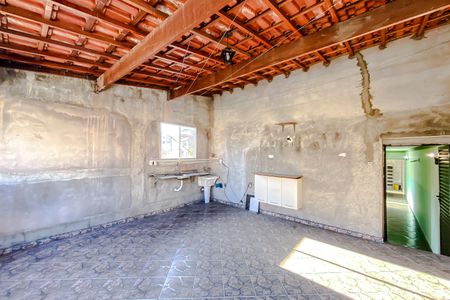 Área externa de casa para alugar com 2 quartos, 110m² em Vila Oratorio, São Paulo