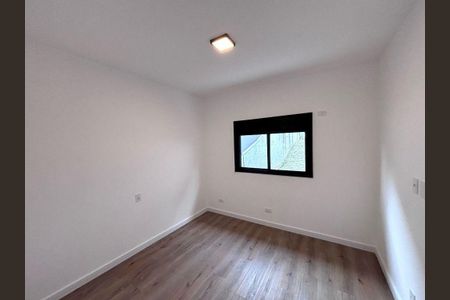 Casa à venda com 152m², 3 quartos e 4 vagas