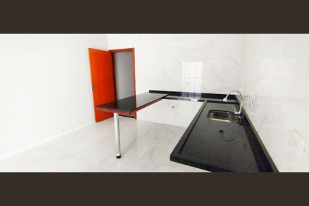 Casa à venda com 3 quartos, 160m² em Cidade São Francisco, São Paulo