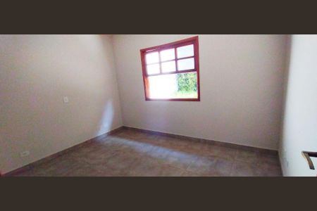 Casa à venda com 3 quartos, 160m² em Cidade São Francisco, São Paulo