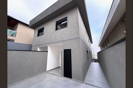Casa à venda com 152m², 3 quartos e 4 vagas