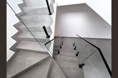 Casa à venda com 152m², 3 quartos e 4 vagas