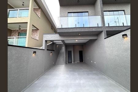 Casa à venda com 152m², 3 quartos e 4 vagas