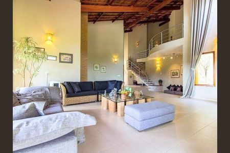 Casa à venda com 3 quartos, 392m² em Village Sans Souci, Valinhos