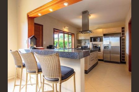 Casa à venda com 392m², 3 quartos e 10 vagas