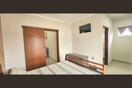 Casa à venda com 211m², 3 quartos e 4 vagas