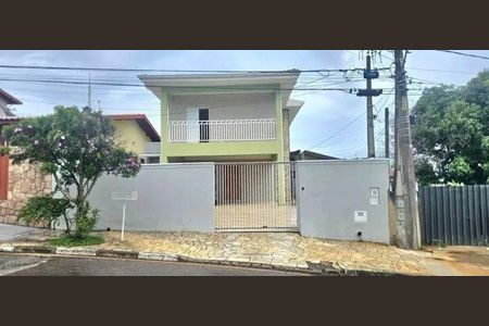 Casa à venda com 211m², 3 quartos e 4 vagas