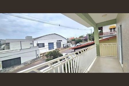 Casa à venda com 211m², 3 quartos e 4 vagas