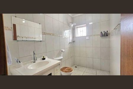 Casa à venda com 3 quartos, 211m² em Jardim Pinheiros, Valinhos