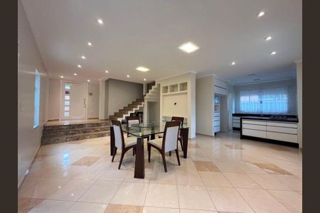 Casa à venda com 5 quartos, 350m² em Condominio Residencial Terras do Caribe, Valinhos