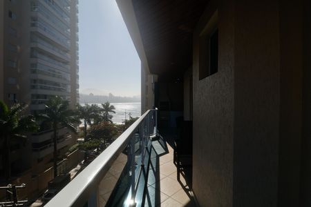 Apartamento para alugar com 100m², 3 quartos e 2 vagasVaranda