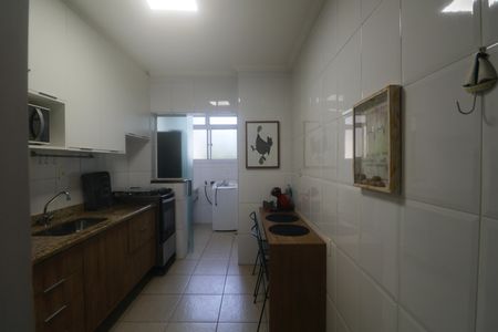 Apartamento para alugar com 100m², 3 quartos e 2 vagasCozinha