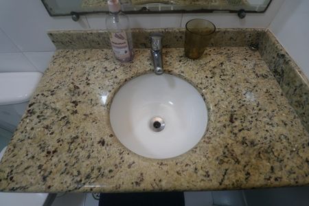 Apartamento para alugar com 100m², 3 quartos e 2 vagasBanheiro Social