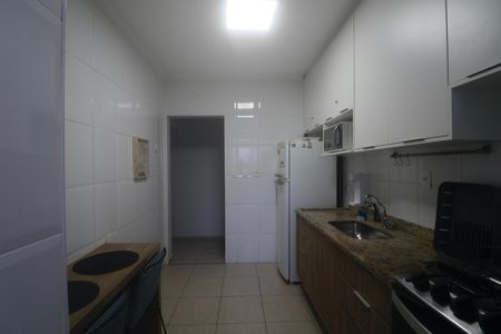 Apartamento para alugar com 100m², 3 quartos e 2 vagasCozinha