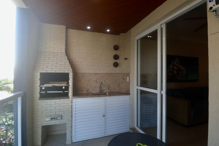 Apartamento para alugar com 100m², 3 quartos e 2 vagasVaranda