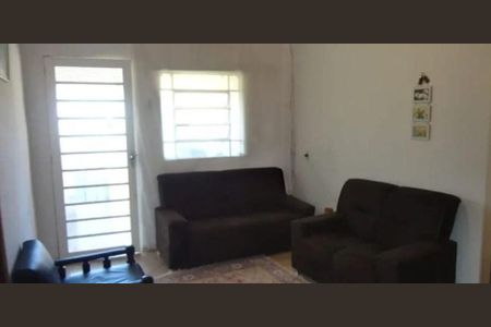 Casa à venda com 182m², 2 quartos e 2 vagas