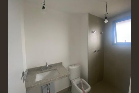 Apartamento à venda com 80m², 2 quartos e 1 vaga Apartamento à venda com 80m², 2 quartos e 1 vagaBanheiro