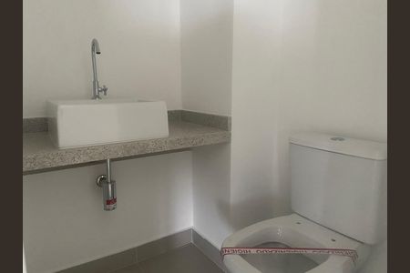 Apartamento à venda com 80m², 2 quartos e 1 vaga Apartamento à venda com 80m², 2 quartos e 1 vagaBanheiro