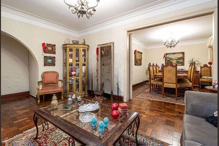 Casa à venda com 3 quartos, 245m² em Vila Mariana, São Paulo