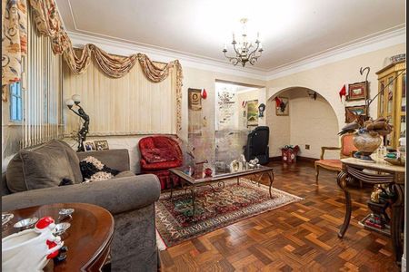 Casa à venda com 3 quartos, 245m² em Vila Mariana, São Paulo