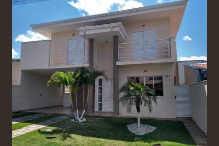 Casa para alugar com 4 quartos, 210m² em Parque Valinhos, Valinhos